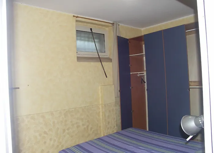 Fronte Apartmán