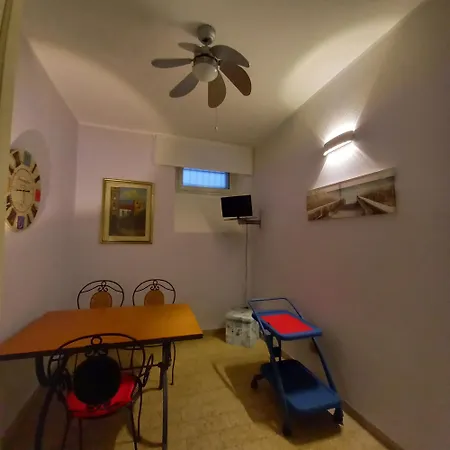 Apartment Fronte Cavi di Lavagna